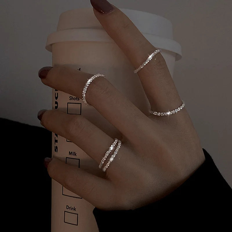 Trendy Two-Color Black Heart Ring