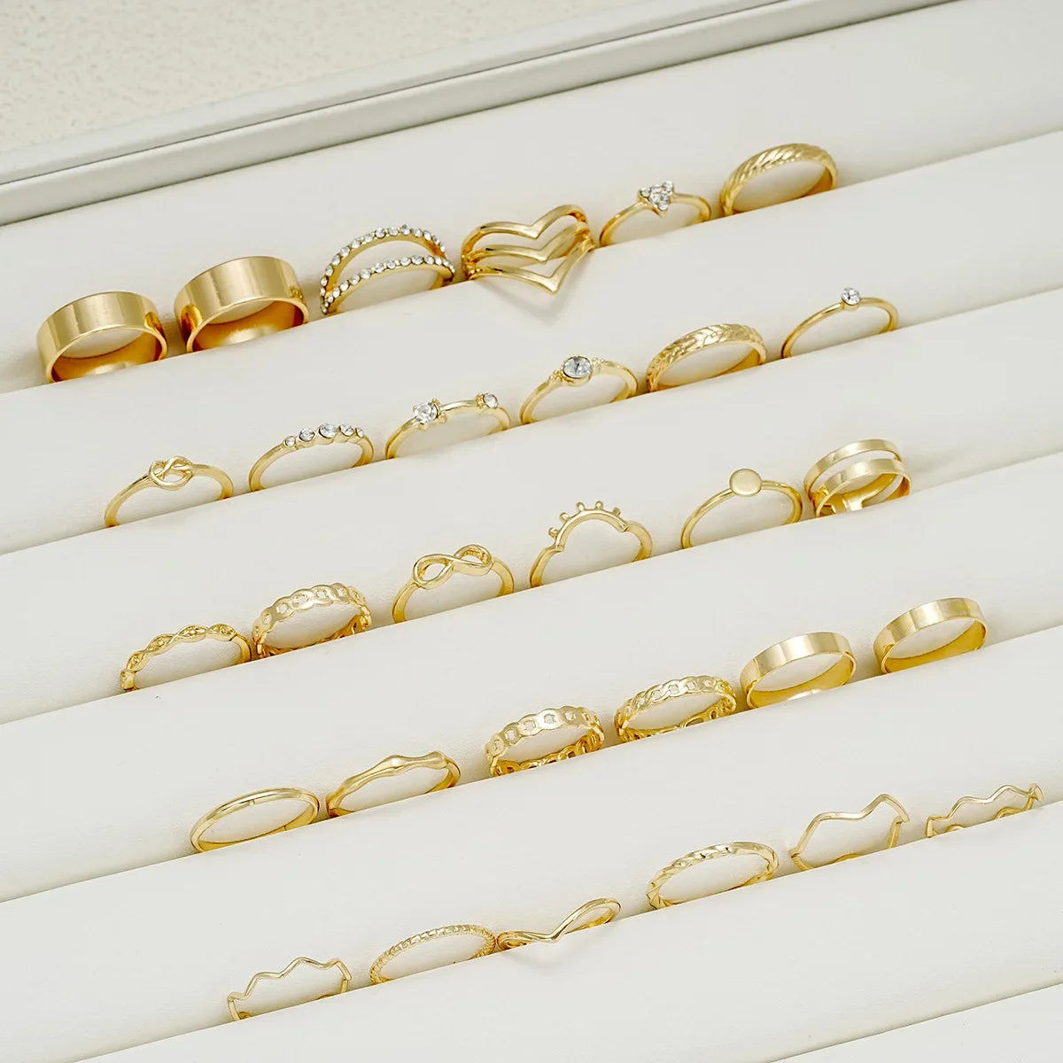 30-Piece Elegant Boho Gold Rings Set
