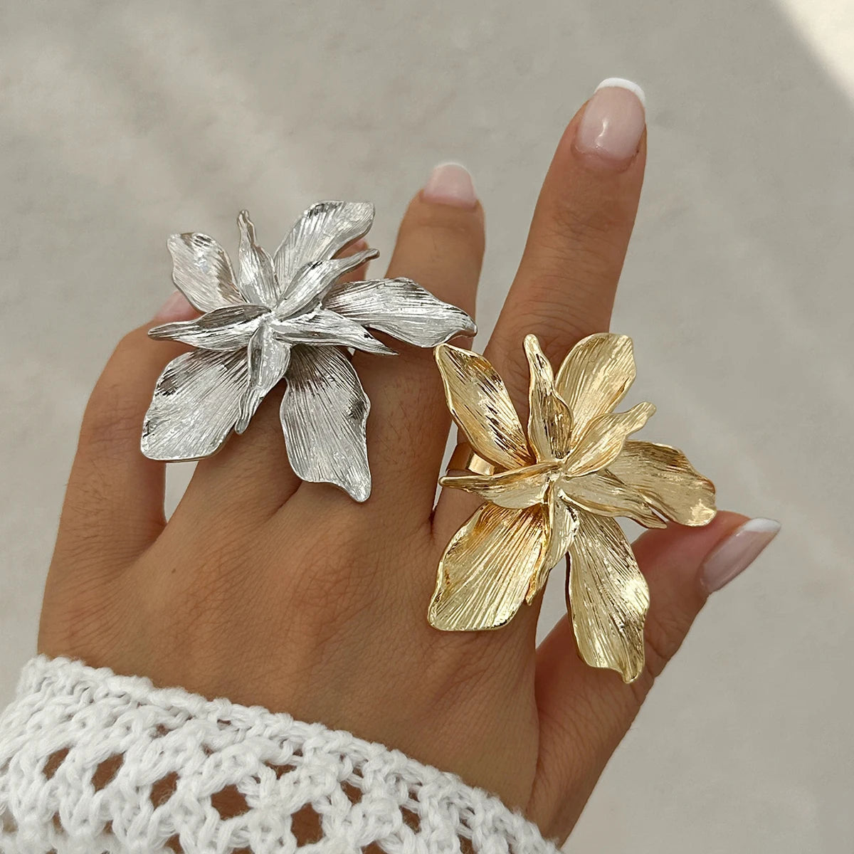 Exaggerated Bilayer Big Flower Ring
