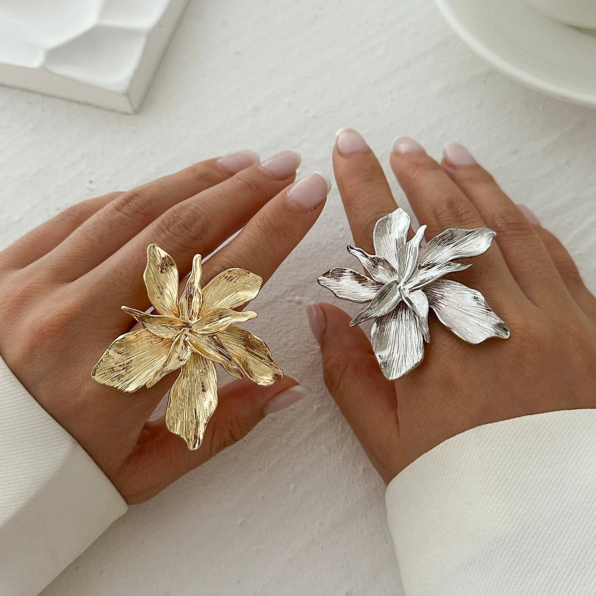 Exaggerated Bilayer Big Flower Ring