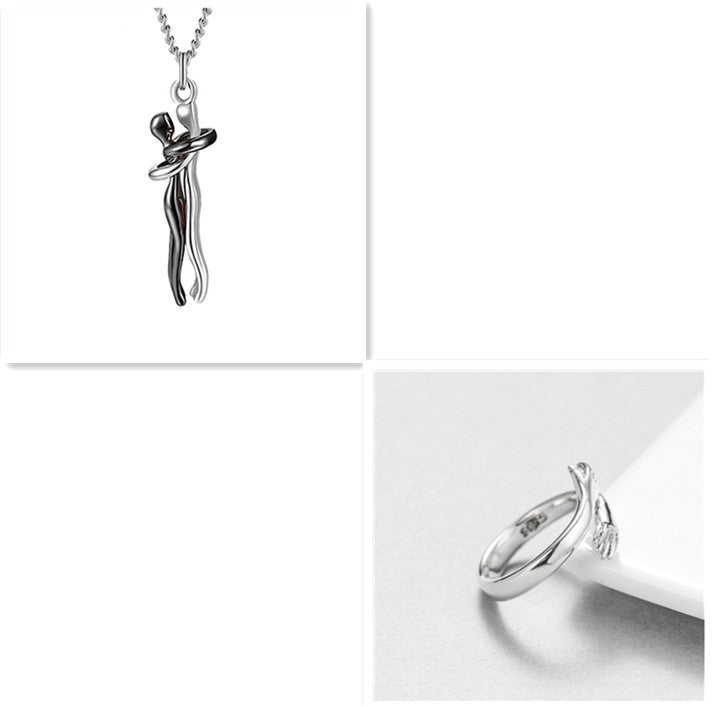 Love Hug Necklace – Unisex Clavicle Chain for Couples